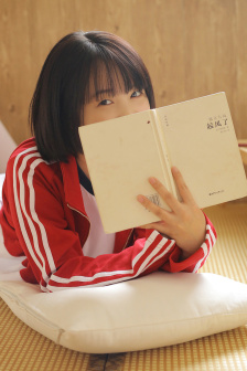 国色生香 笑佳人